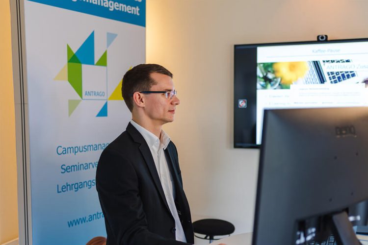 Digitale ANTRAGO Konferenz 32 Thomas Strümpel (Kundenservice) erläutert die neuen Funktionen in Version 20.07 - Digitale ANTRAGO Konferenz 2020